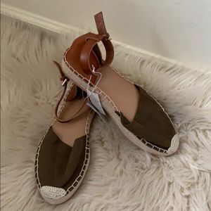 NWT Old Navy Espadrille Sandals